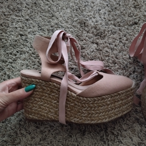 Stuart Weitzmen Canvas Espadrille Wedge lace up pink Sandals 37/6,5 - Picture 6 of 9